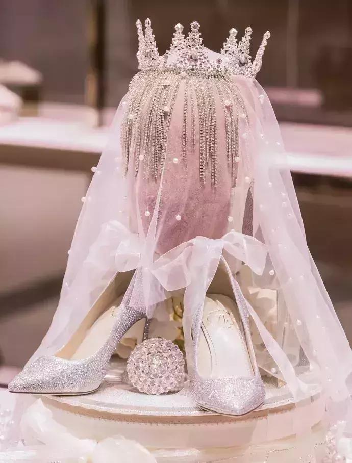 婚鞋jimmychoo香槟金,婚鞋jimmychoo高跟鞋