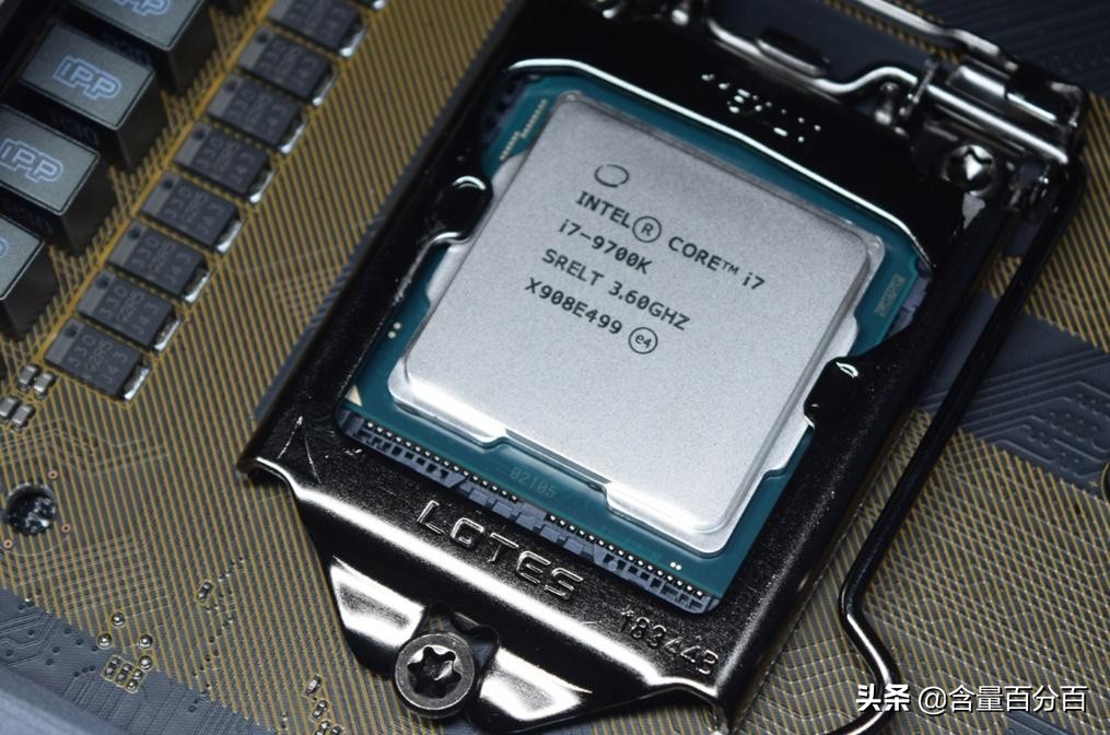 吃用生活品必买,但核心还是CPU、校色仪和主板