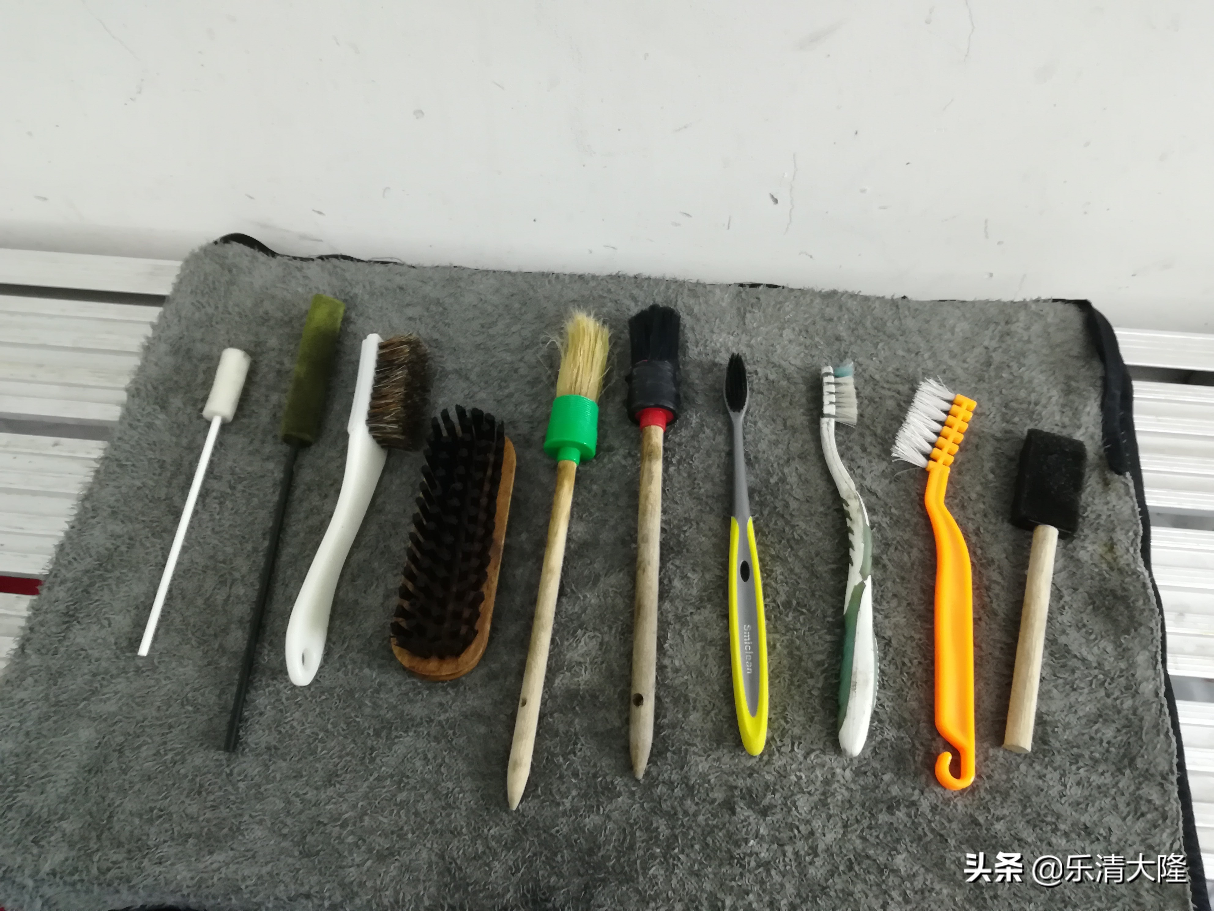 广州宝马7系内饰清洗,宝马7系发动机舱清洗