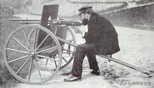 维克斯马克沁1912气冷式重机枪,被马克沁机枪和大炮取代的年代