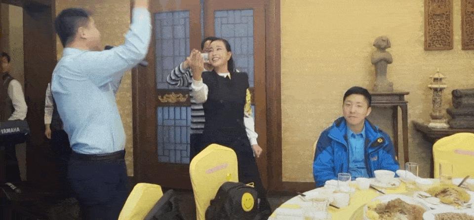 刘晓庆回顾十六年前的逃税案始末,刘晓庆当年欠了多少税款