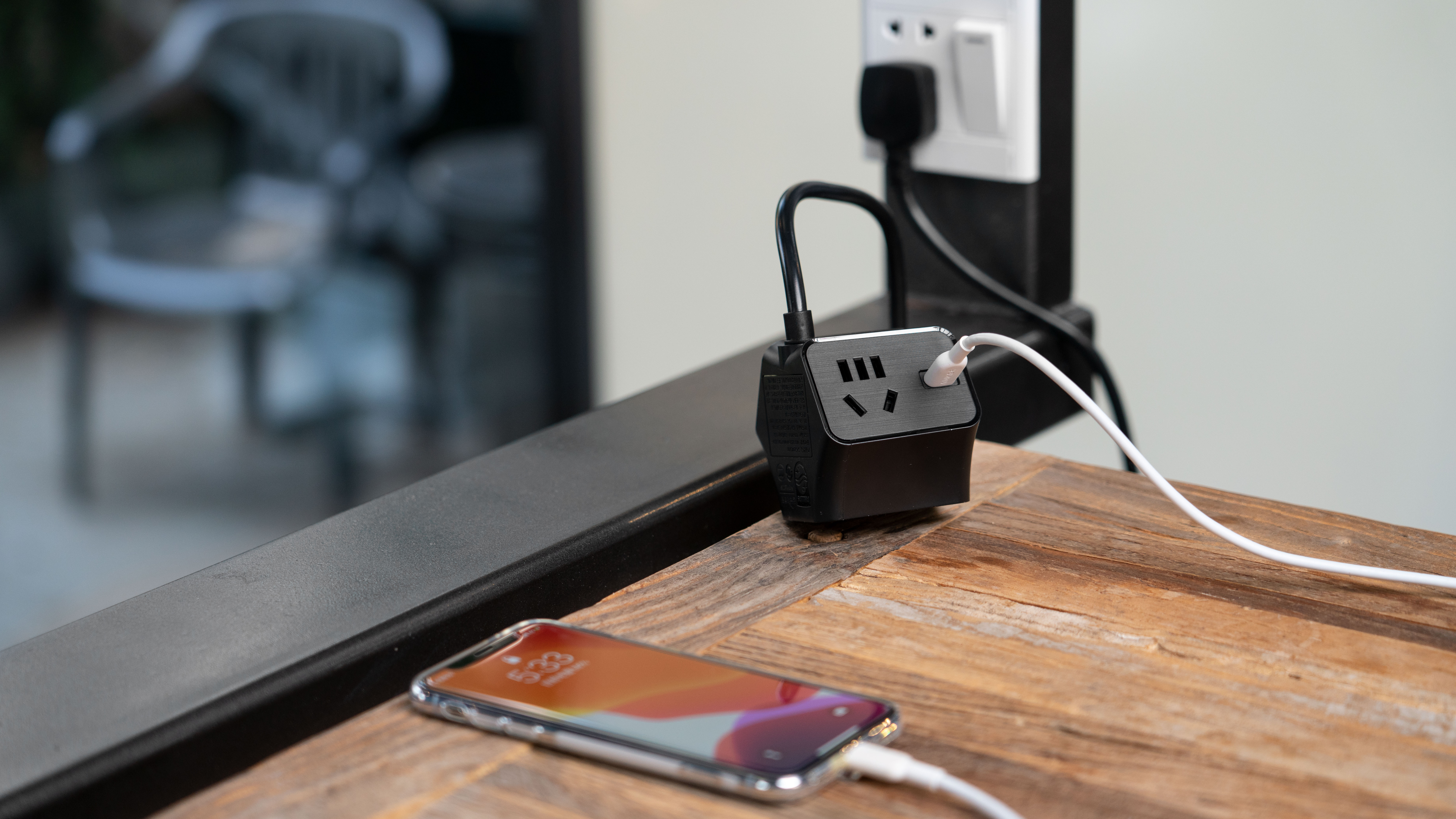 飞利浦多功能多用途插座,飞利浦轨道插座测评