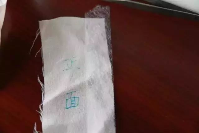 真丝手工卷边教程,真丝0.3卷下摆的卷边技巧