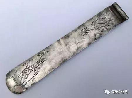 如展画轴—清代满族民间扁方赏析