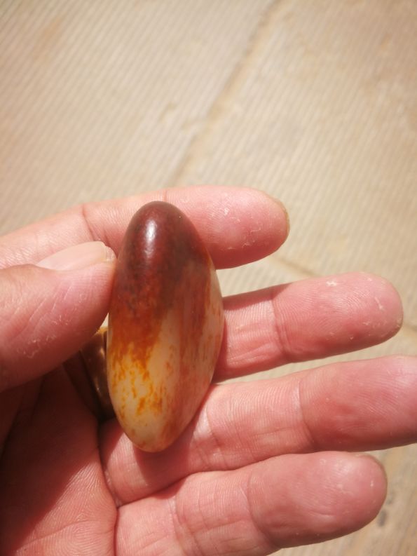 新疆和田玉青白玉大籽料,和田玉籽料白玉把件