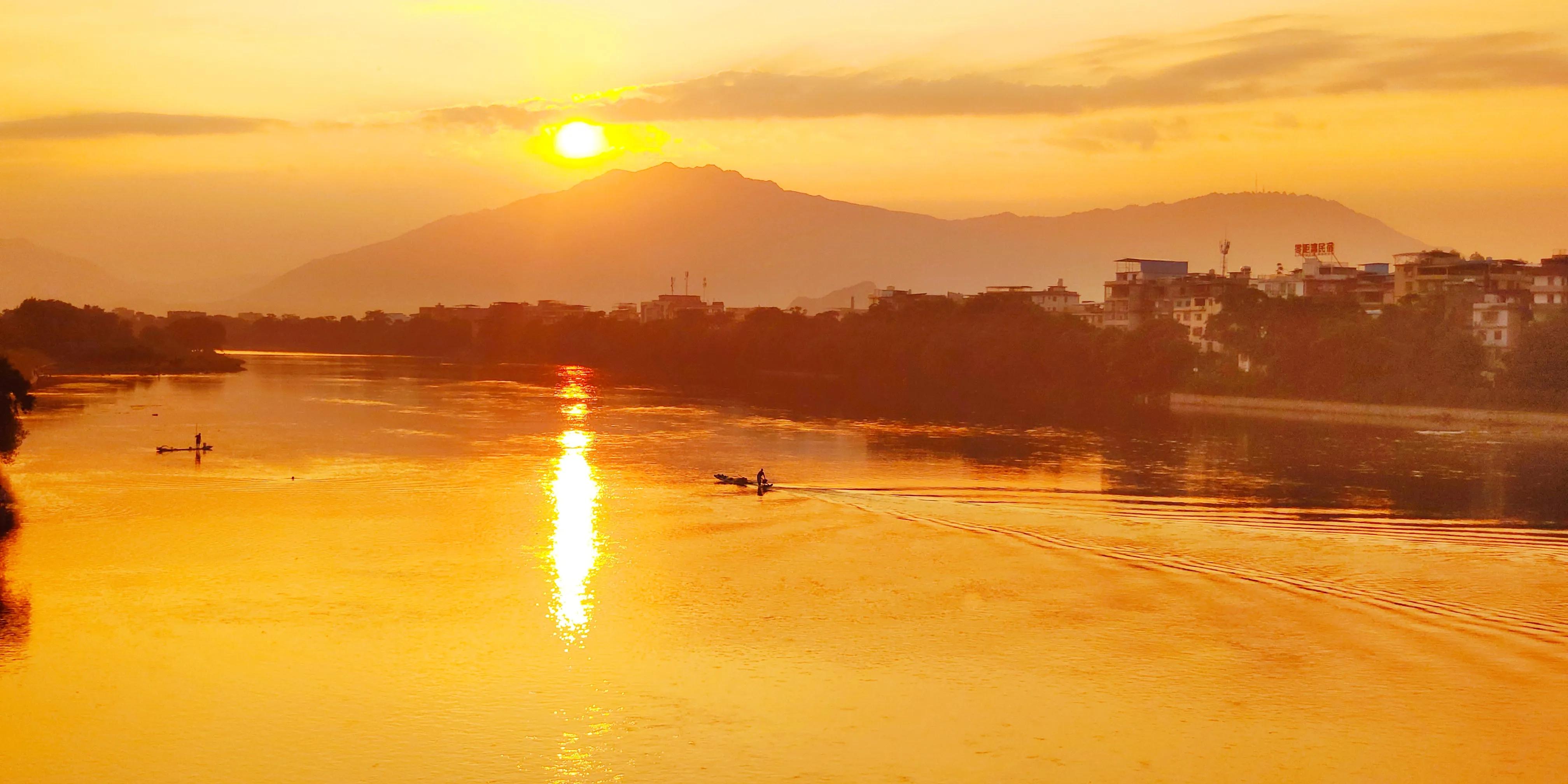 桂林第一山尧山风景区,桂林第一山