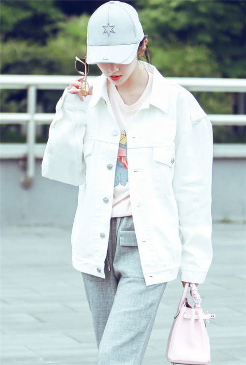 唐艺昕美艳甜美,唐艺昕为什么被称为备忘录女孩