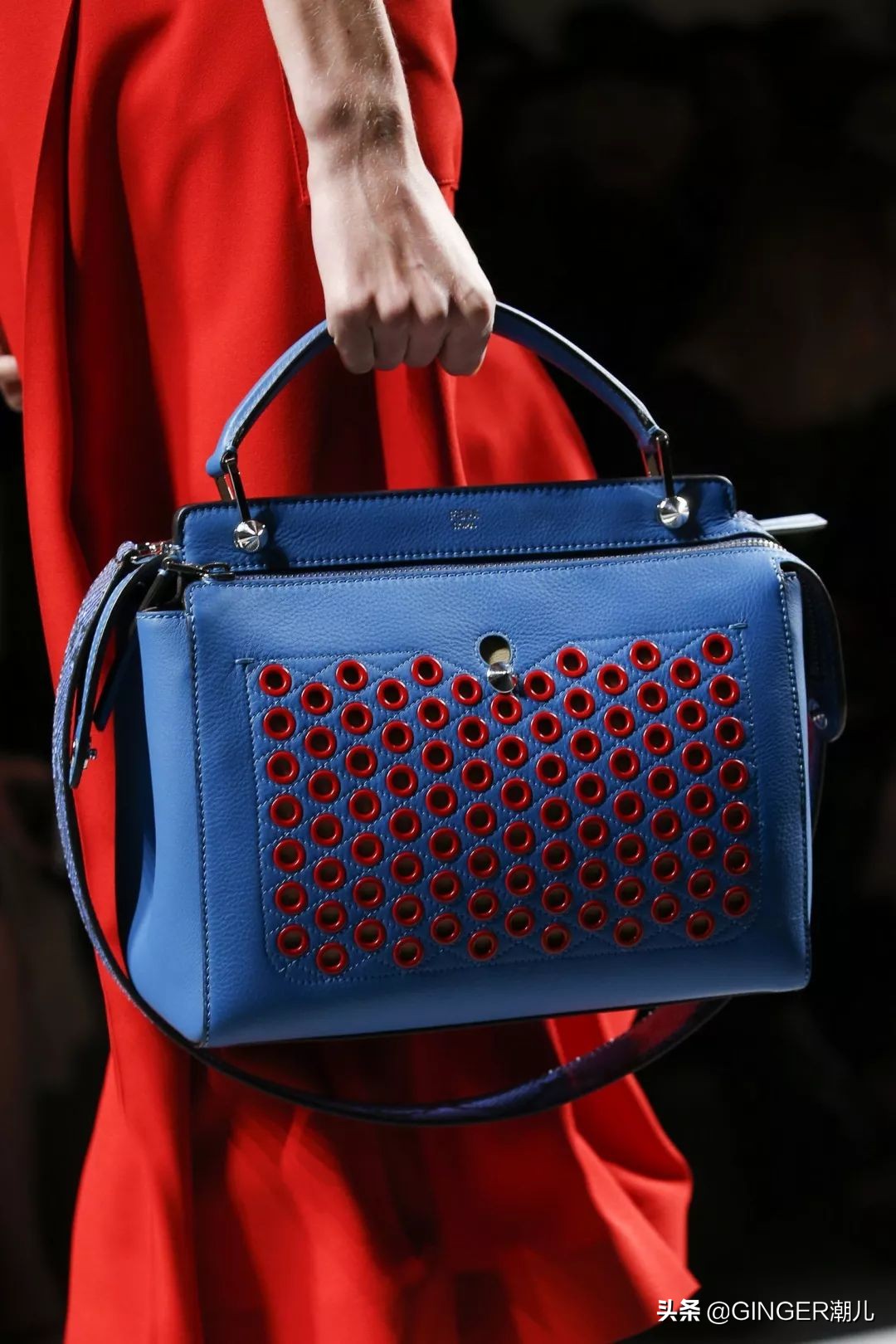 刚公布的潘通年度色怎么玩?