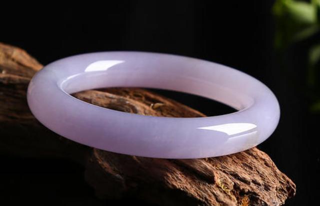 人见人夸的翡翠,人见人爱的翠绿紫罗兰你们喜欢吗