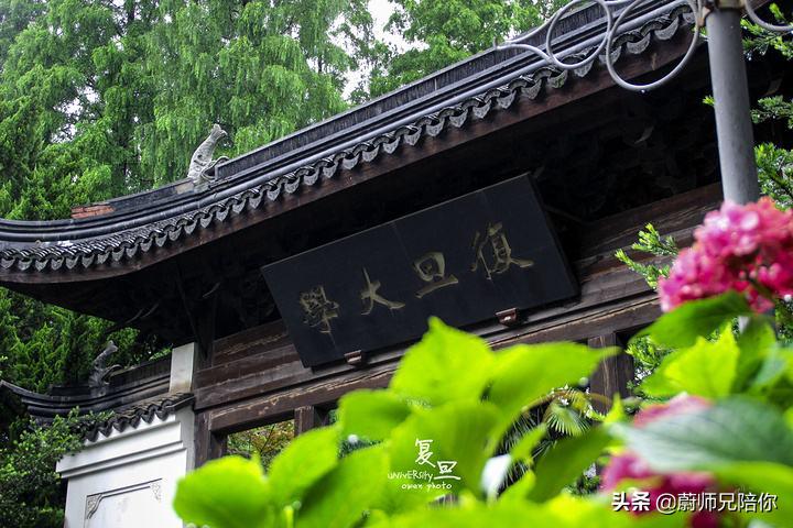 杩欐墠鏄垜浠溂涓殑澶у,杩欐墠鏄ぇ瀛﹁鏈夌殑鏍峰瓙澶嶆棪澶у