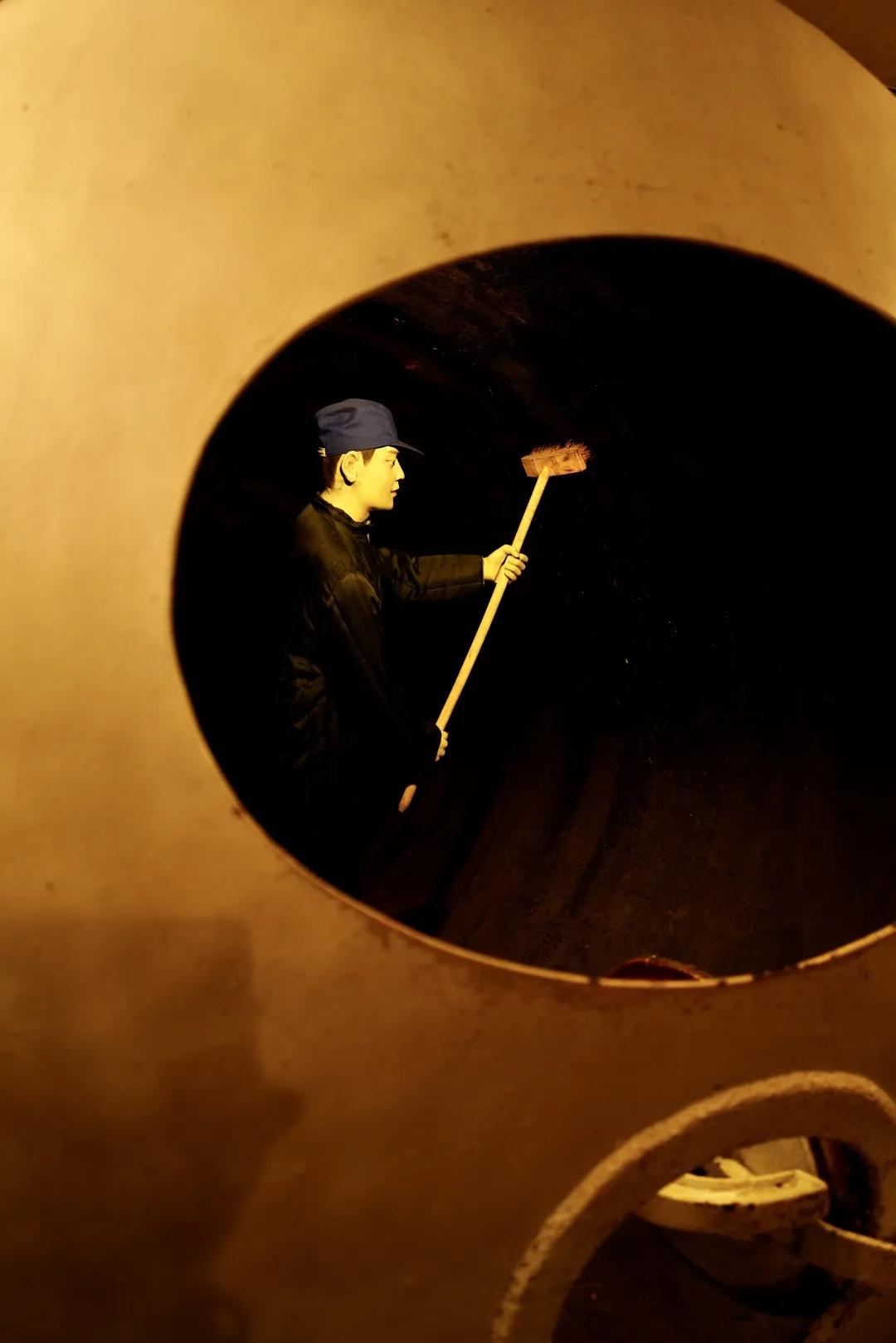 青岛即可以看海还能吃海鲜的地方,去青岛吃好海鲜看大海心情自然好