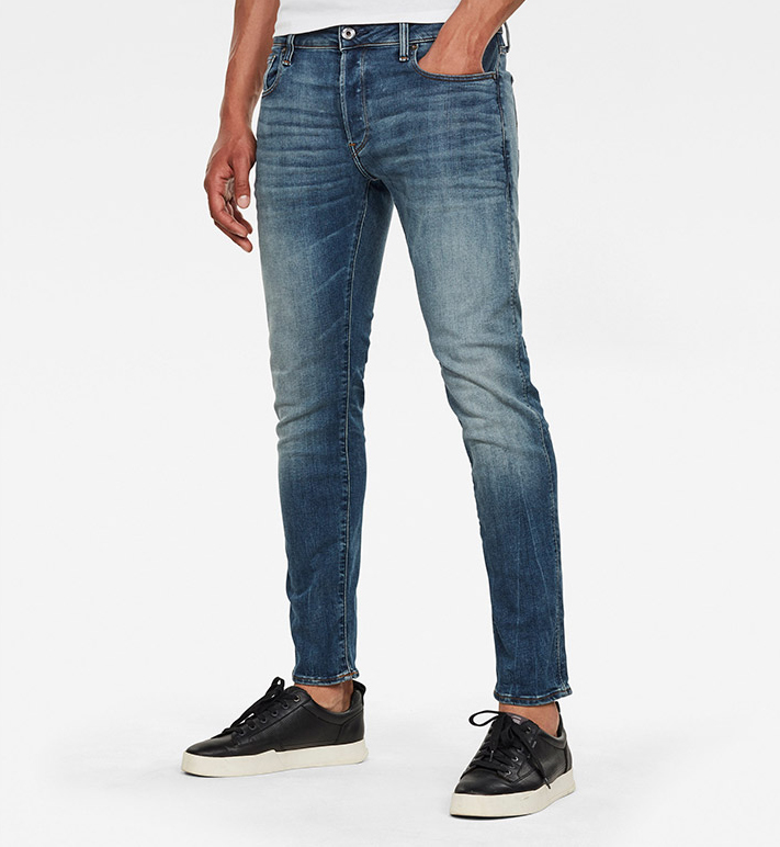 为什么别人穿牛仔裤最潮,牛仔裤穿对了原来也可以这么时髦