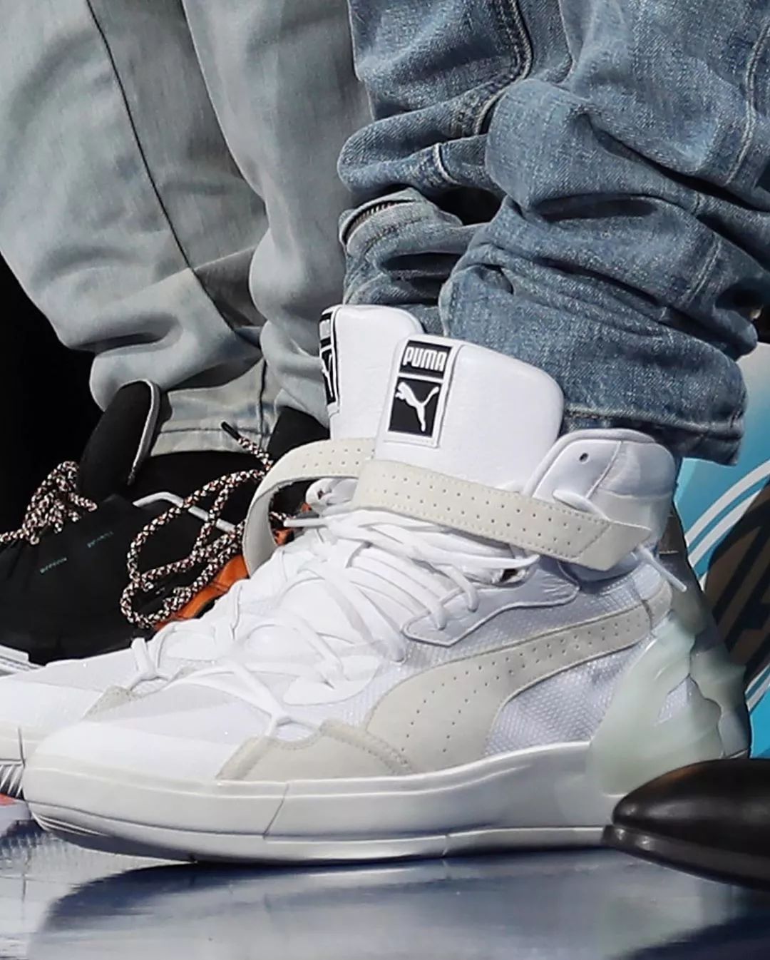 詹姆斯21代篮球鞋nba球员上脚,nba球星上脚球鞋詹姆斯18low