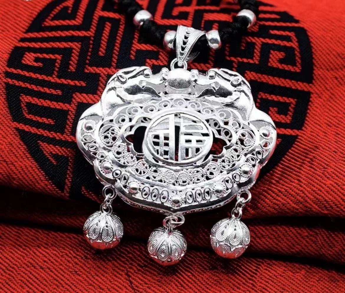 送什么文玩寓意喜欢,新年送文玩礼物有什么讲究