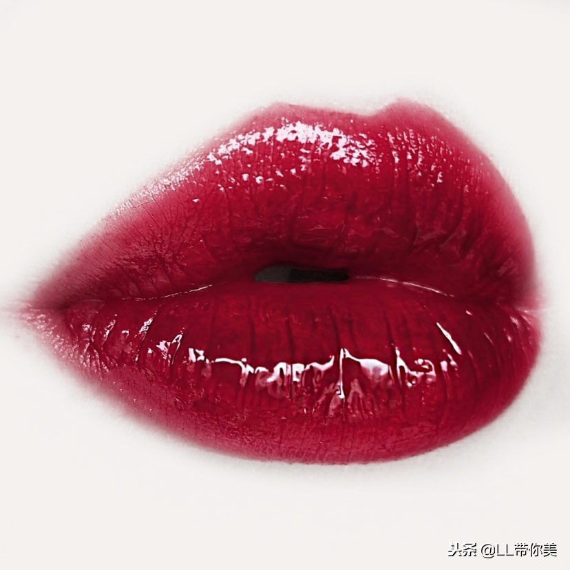 我被口红控制了,我被口红控制住了