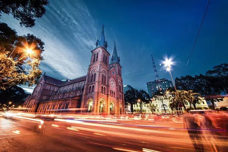 赚到了！坐火车就能出国，票价仅需200＋坐上能吹一辈子