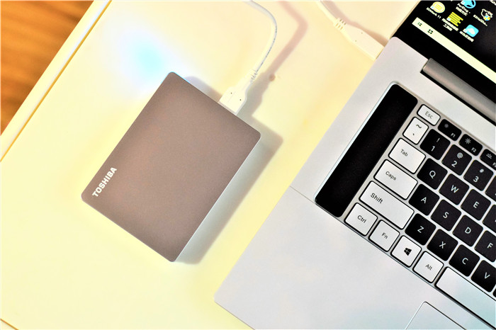 东芝canvioflex怎么样,东芝移动硬盘slim和flex选择