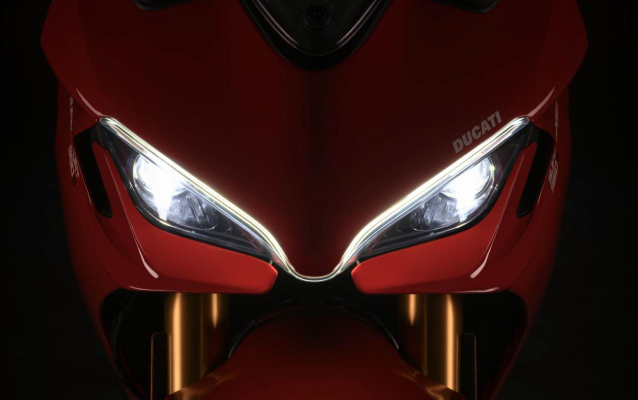 杜卡迪scrambler800,杜卡迪supersport950座高