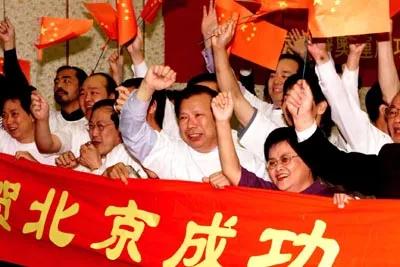 开幕式阴间表演遭百万网友吐糟，回看08年奥运会发现，我国真美