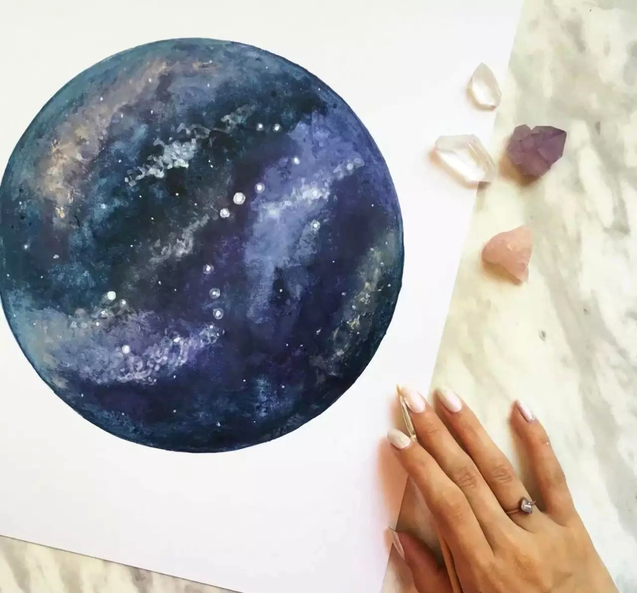 画中秋节的月亮怎么画,画太阳白云星星月亮彩虹怎样画