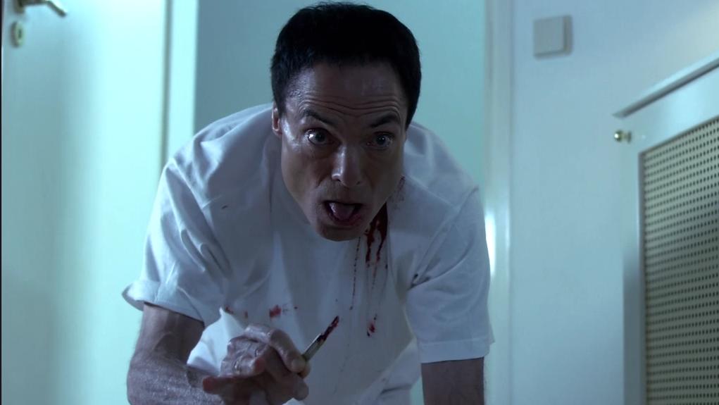 《人体蜈蚣系列》：从全彩到黑白默片重口味背后的荒诞剧情