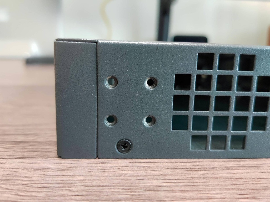 企业路由不为人知的功能:自动吸粉、上网监控、多宽带合并