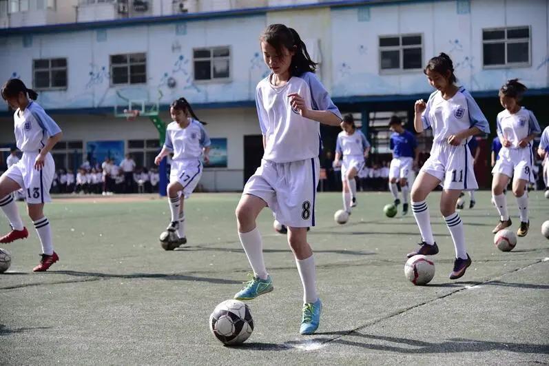 以人为本，因材施教，质量立校，特色强校|西安市东元路学校