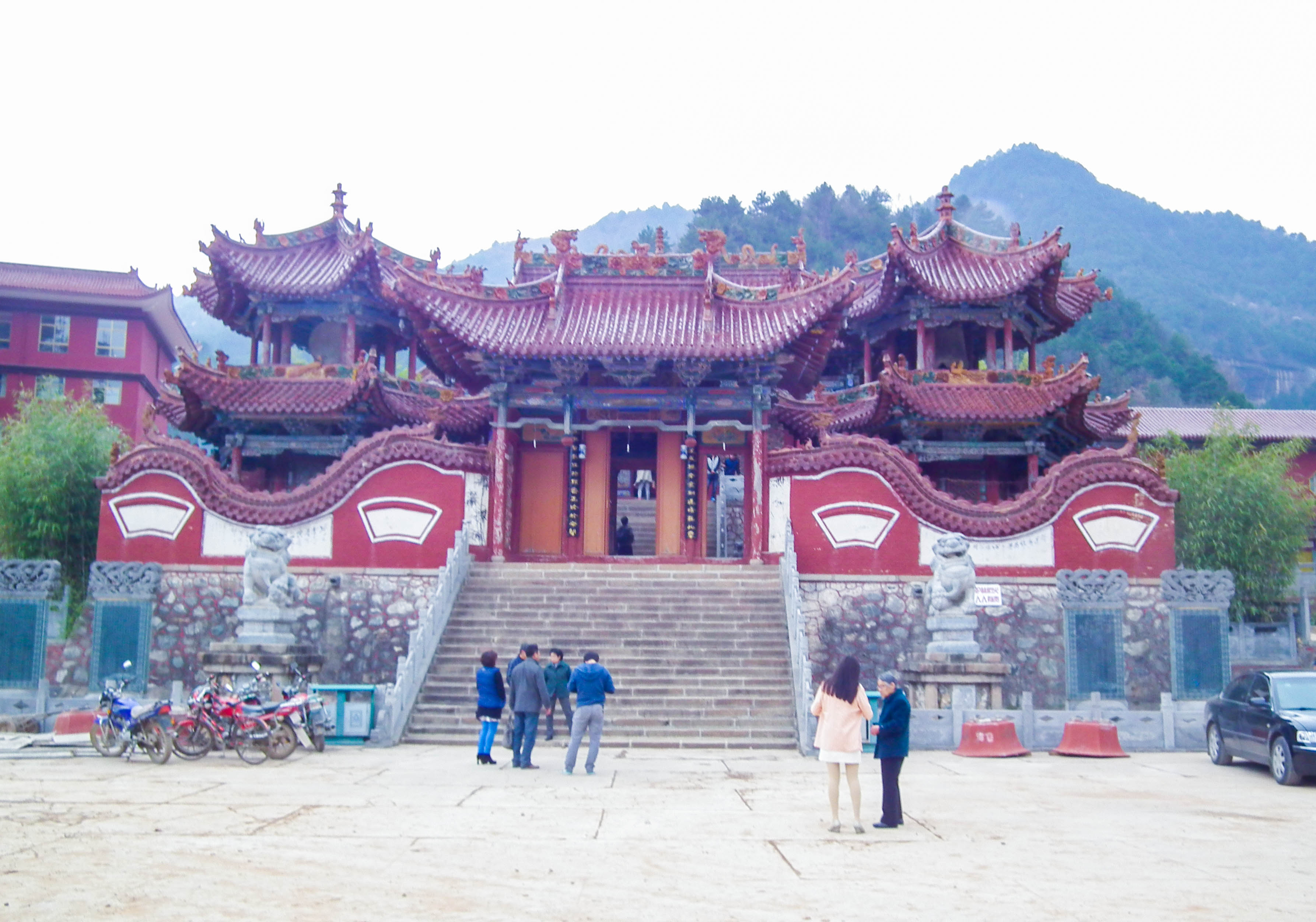 天水净土寺旅游打卡照片,天水净土寺雪景