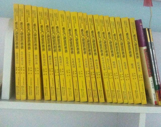 儿时有精神分裂症现在复发怎么治,17岁男孩得了精神分裂症得治好吗