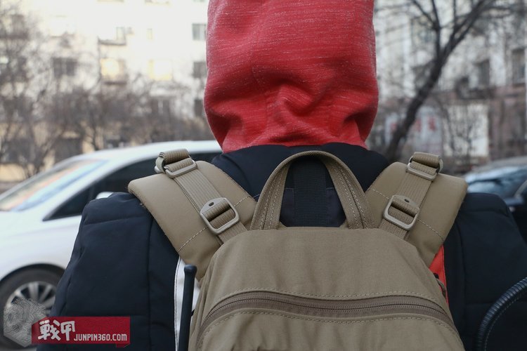 好用才是真理——PECScorpion通勤背包使用简评