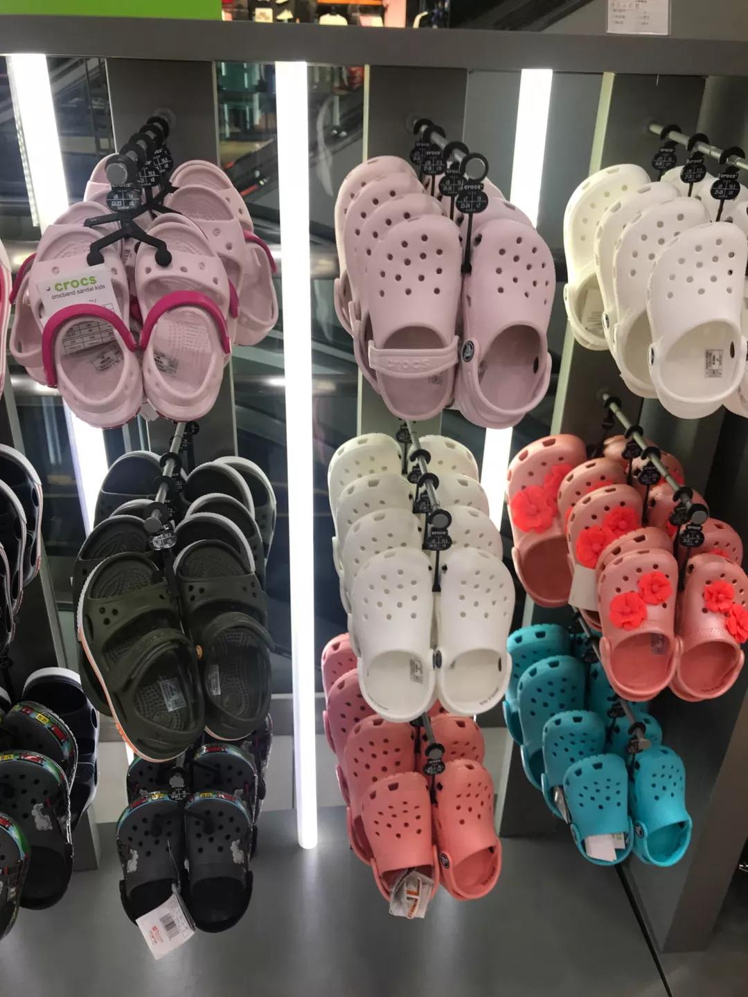 儿童凉鞋软底什么牌子好,儿童凉鞋哪种鞋底舒服