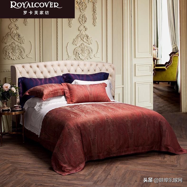 结婚时准备四件套还是八件套？中国红到洋气红只有一步之遥