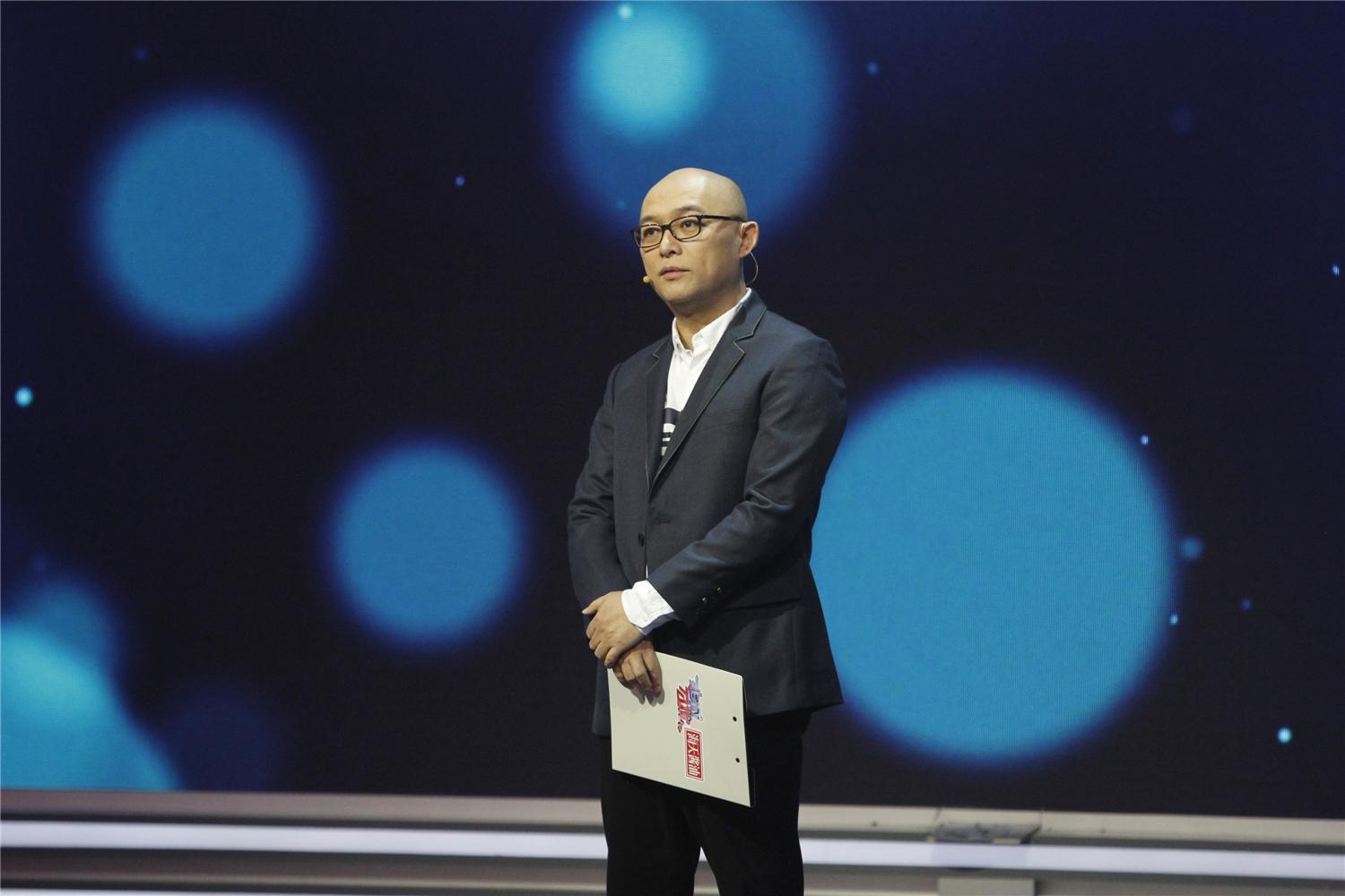 十大地方台主持人排名,国内外比较出名的主持人