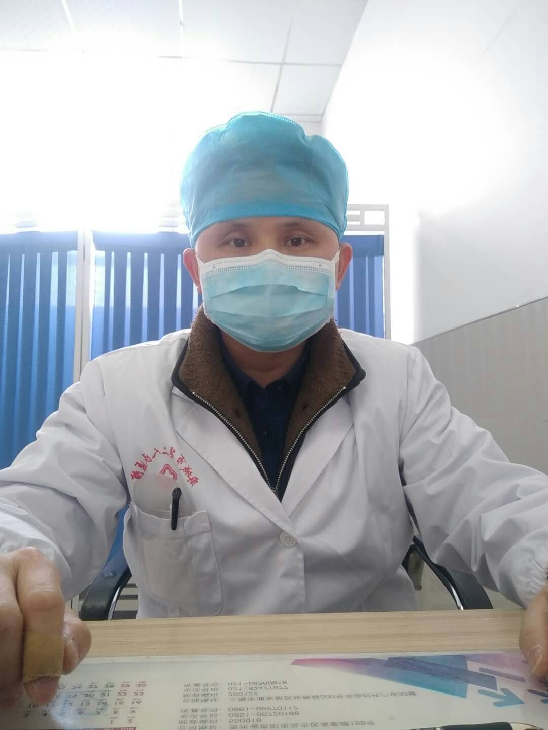 兄弟三人齐上阵疫情防控共练兵