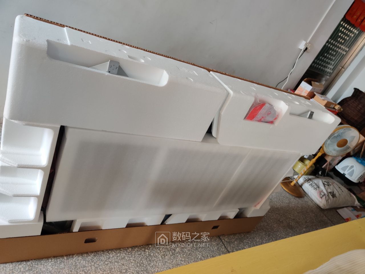 万元左右tcl85寸电视,tcl55寸全面屏电视评测