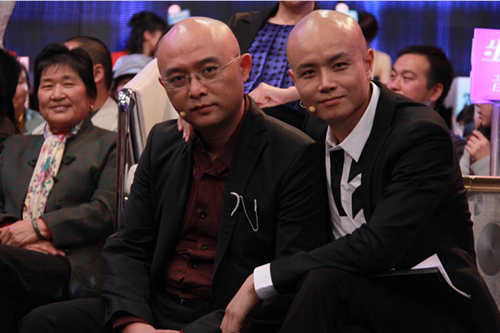 46岁的乐嘉，混成这样该怪谁呢？成于富豪妻子败于自己