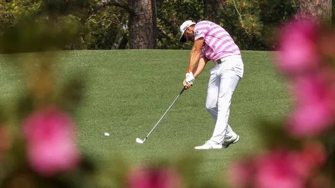 美国大师赛首轮贾斯汀·罗斯-7领跑，乔丹·斯皮思T8