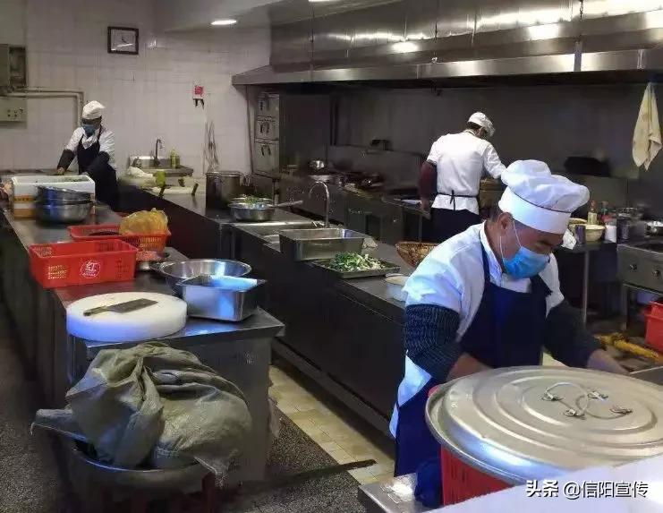 寻访抗疫先进工作者感悟,用简练的语言向抗疫工作者致敬