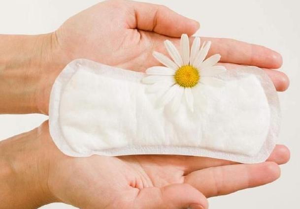 为什么女人45岁以后，身上会有一股“臭味”？如何改善呢？