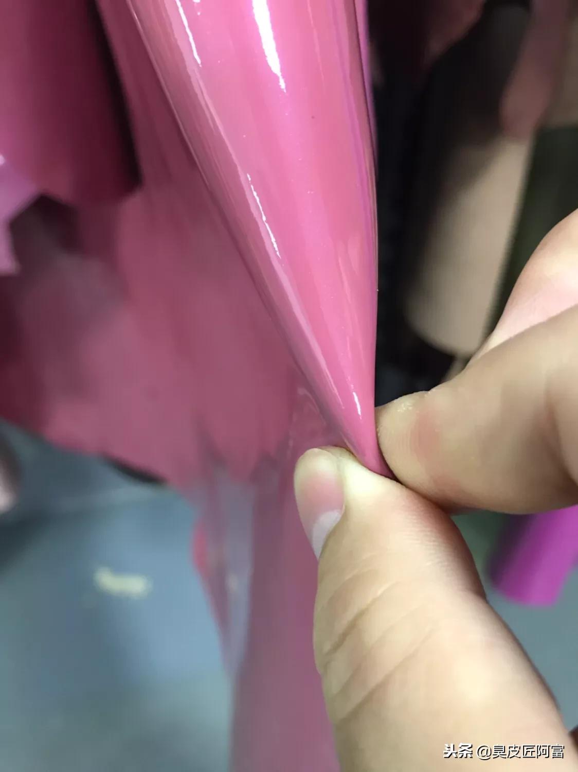 一招教你识别真皮与仿皮,怎样识别皮革和真皮的区别