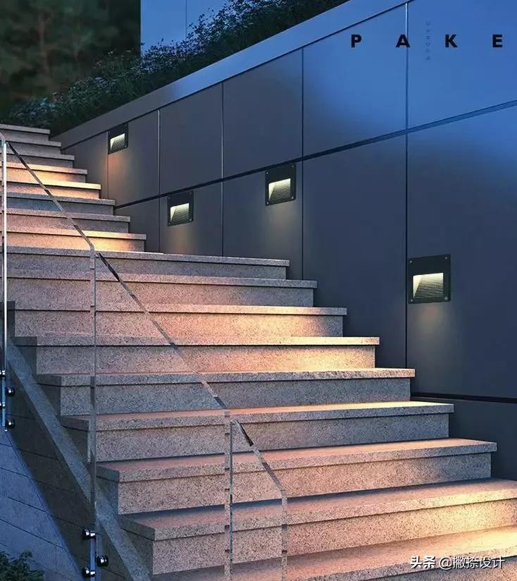 楼梯拐角墙壁灯,家里楼梯墙面灯