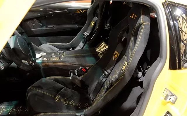 真皮座椅是全部真皮吗,荣放的真皮座椅是真皮吗