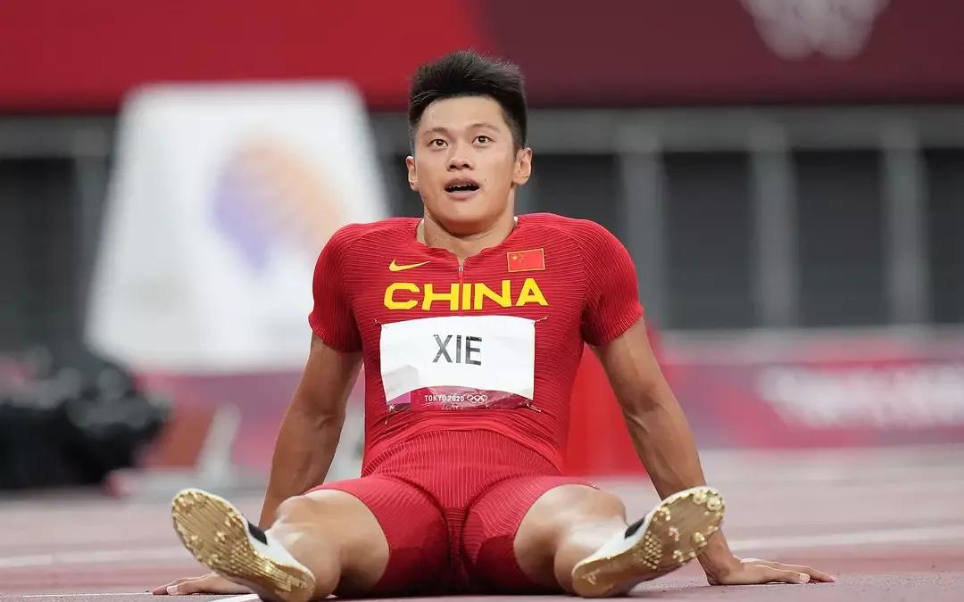 百米飞人苏炳添再创中国田径历史,苏炳添铅球比赛