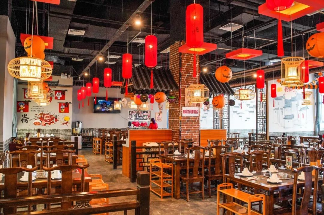 吃地道成都老火锅满满的巴蜀风格,正宗巴蜀味道火锅