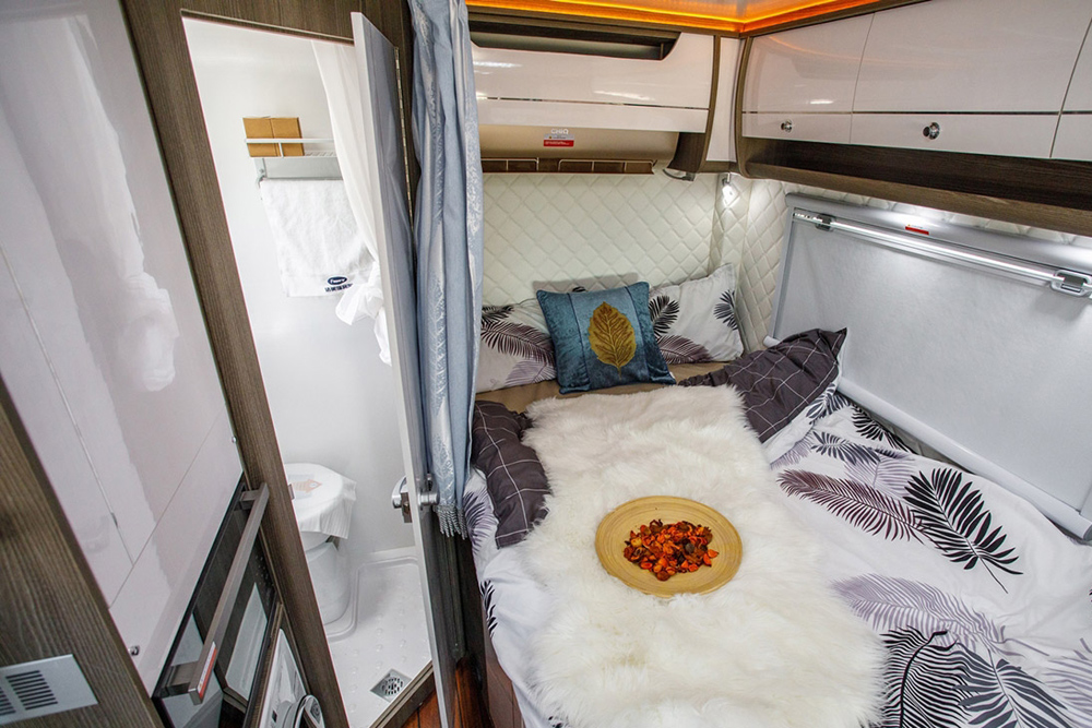 五十铃轻卡房车体验,五十铃轻卡四驱越野房车测评