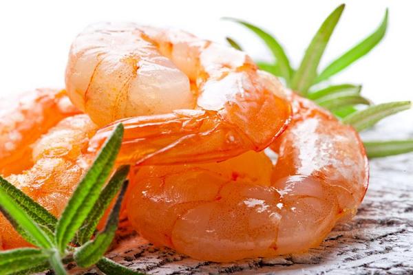 煮虾煮几分钟才不会老很嫩,煮虾的正确方法需要几分钟