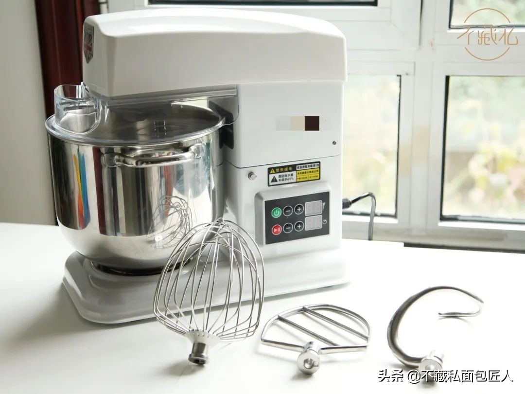 新手烘焙工具到底都该选哪些,新手入坑烘焙要买什么东西
