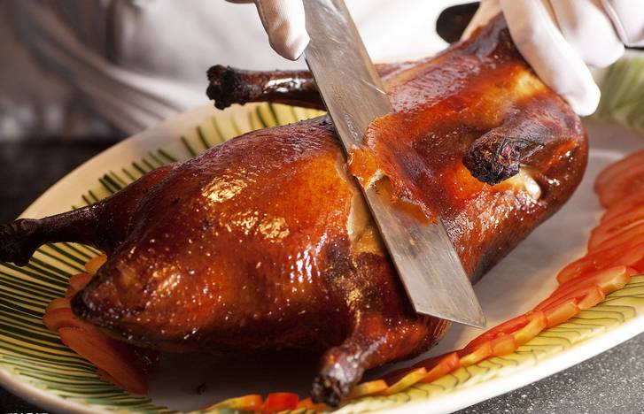 过年旅游最值得去的地方且人少,春节适合去哪游玩美食多