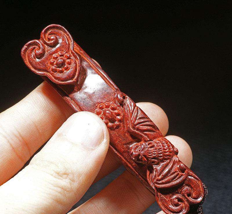 小叶紫檀开裂用什么补救,小叶紫檀开裂的原因