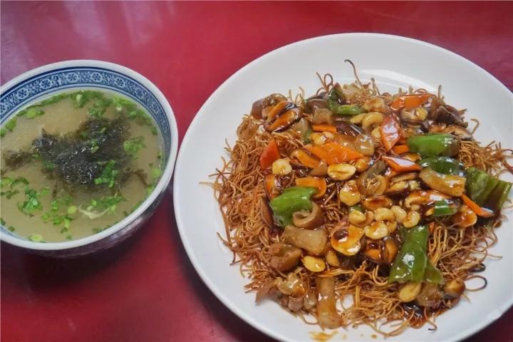 这些年纪比我大的店，藏着全无锡人的童年